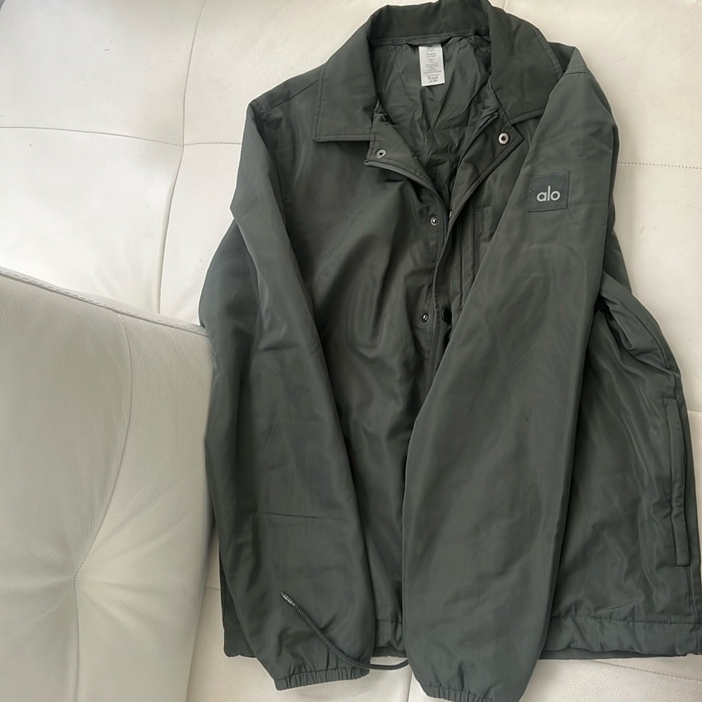 Dark cactus jacket
Size small